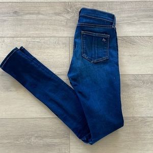 Rag & Bone high rise skinny jeans size 25 *small flaw read description*